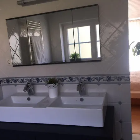 West House Peniche Foz Lagoon Villa *