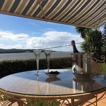 West House Peniche Foz Lagoon Villa *